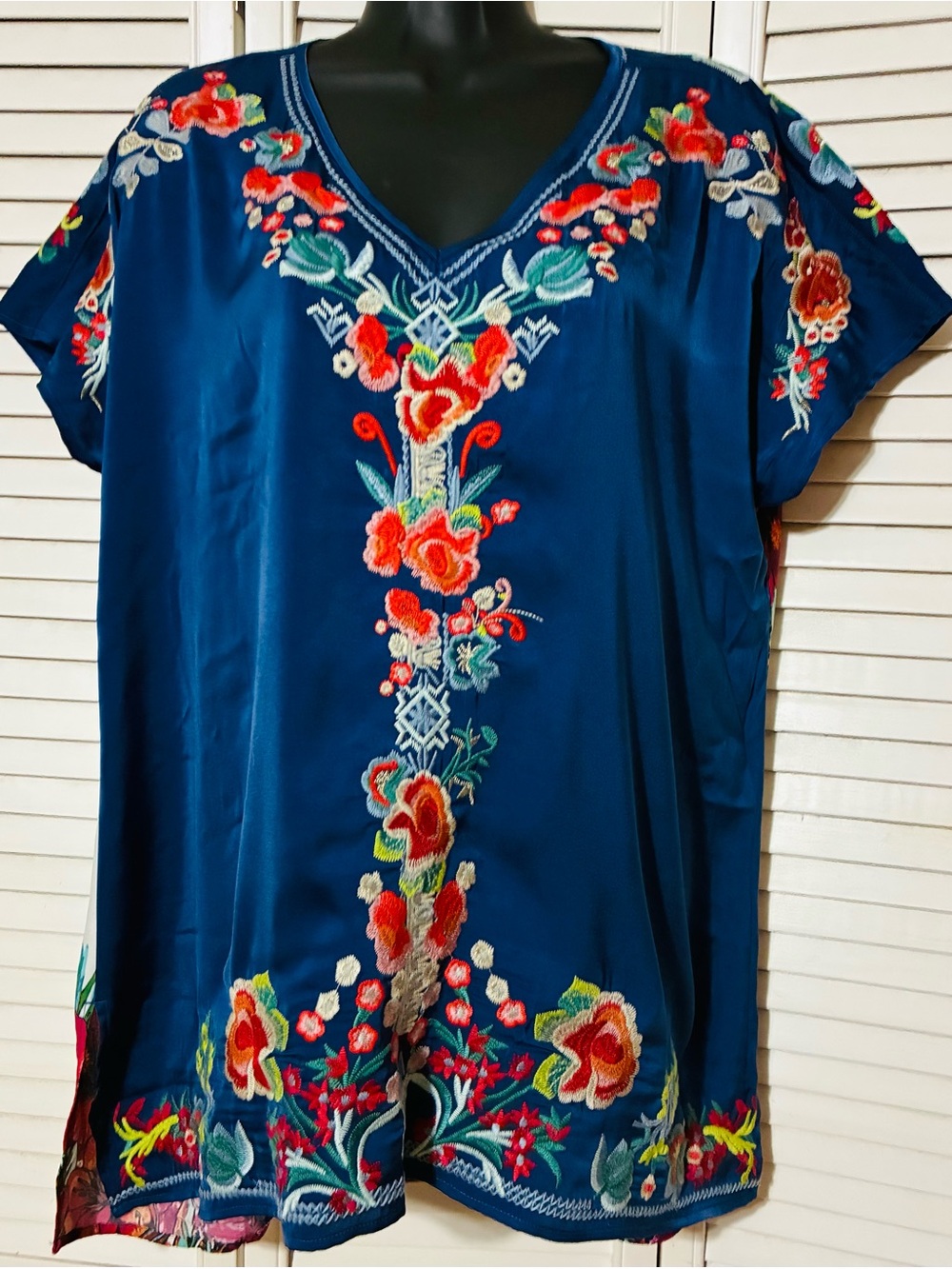 John Mark Embroidered Tunic in Deep Blue with Red Floral Accents